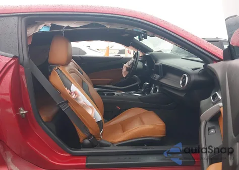 2021 Chevrolet Camaro Rwd 2Lt from USA, damaged, VIN 1G1FD1RS5M0138141